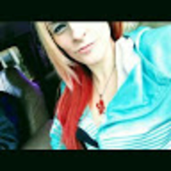 Meet your Posher, Karissa rose - Picture 1 of 1